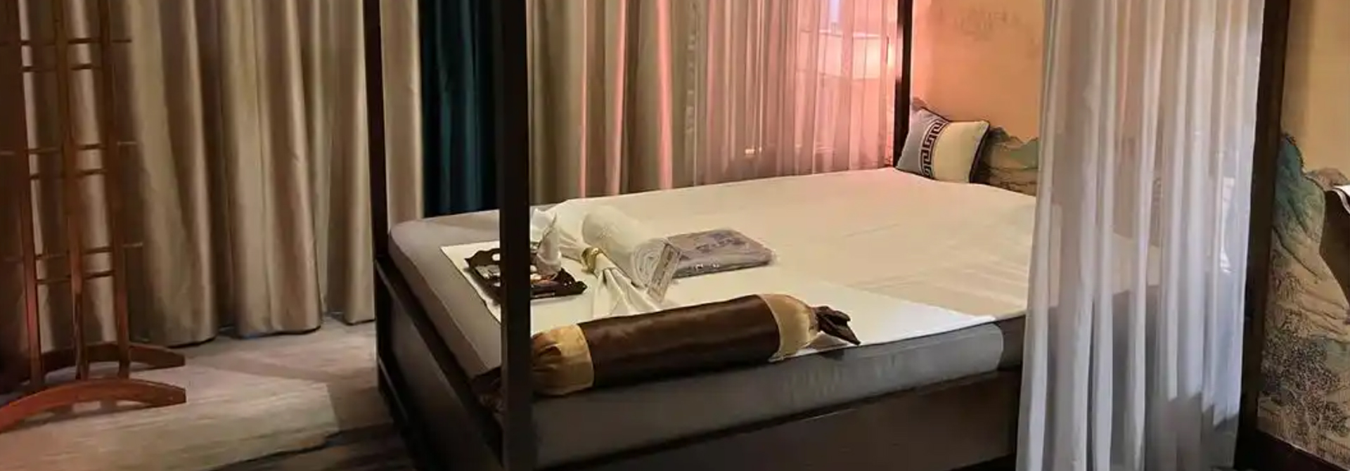 西安阎良Xinxi养生会馆高端养生馆